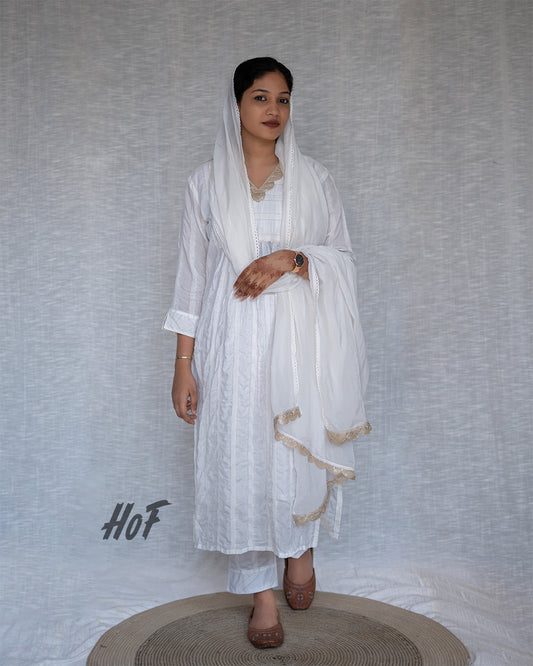 MyHof White Suit Set In Muslin