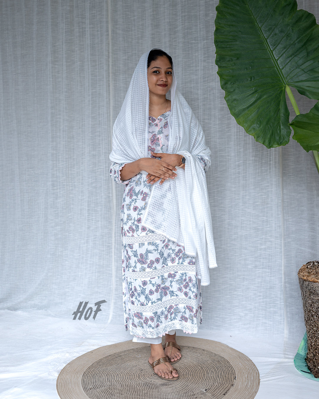 MyHof Floral Printed White Suit Set In Cotton