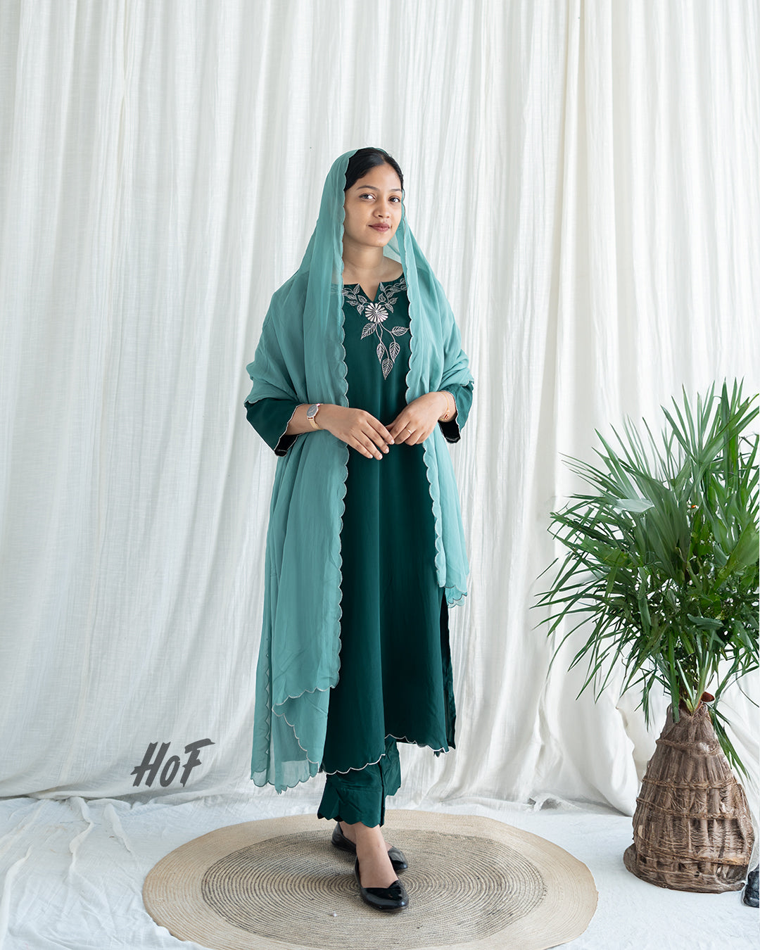 MyHof Green Suit Set In Muslin