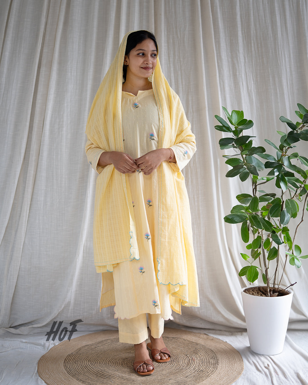 MyHof Yellow Suit Set With Floral Embroidery In Cotton