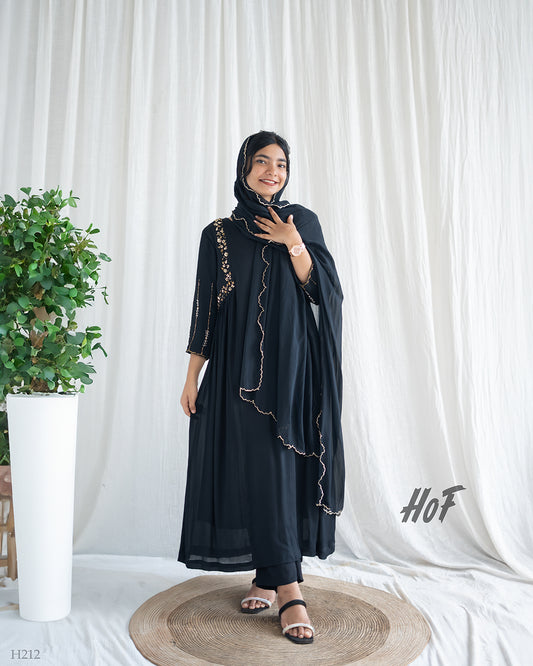 MyHof Black Hand Embroidery Suit Set In Georgette