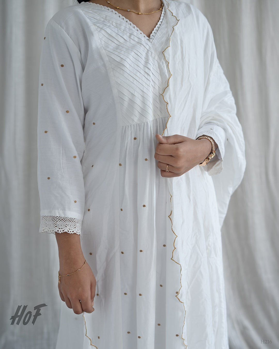 MyHof White Suit Set With Golden Thread Work In Muslin