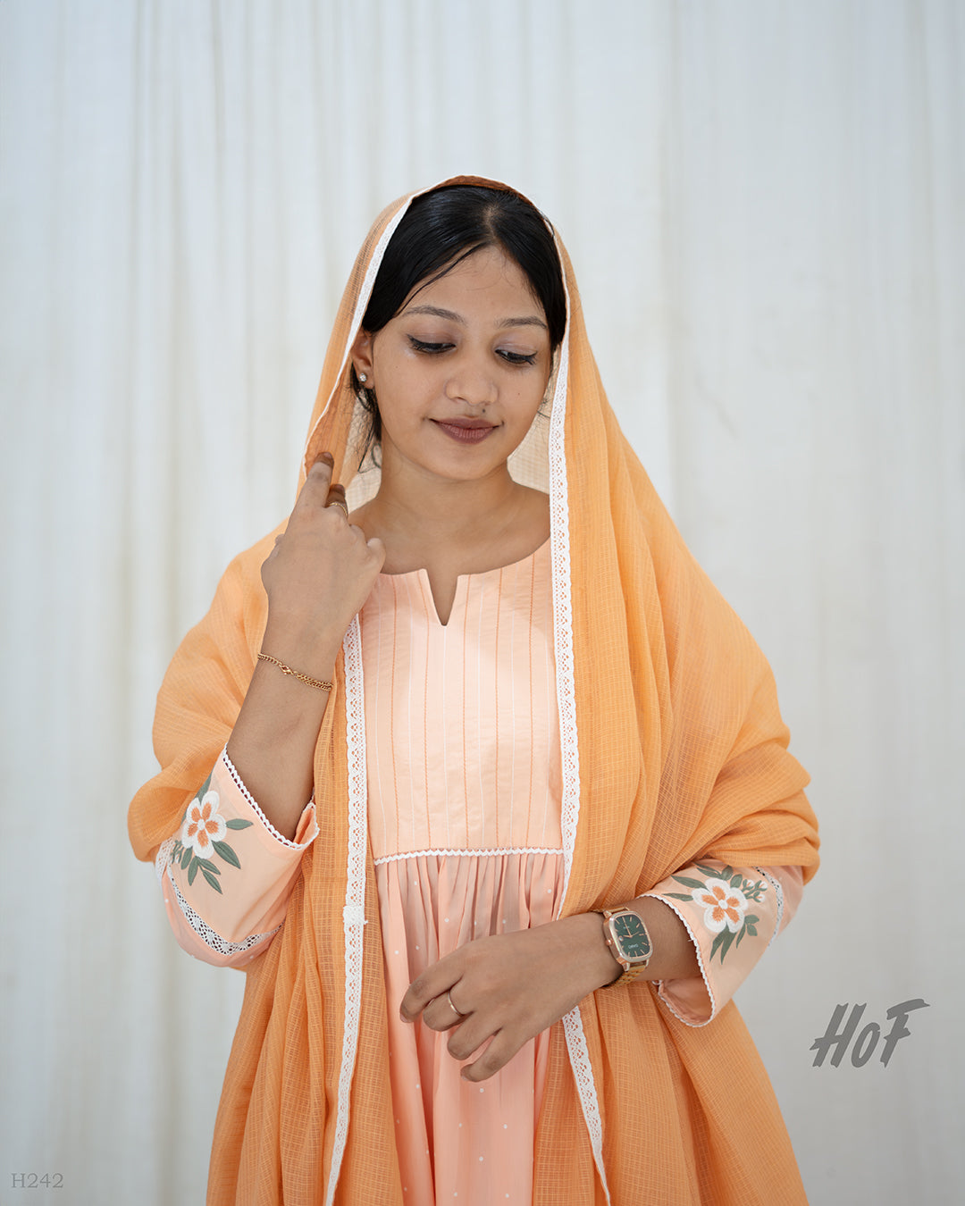 MyHof Peach Suit Set With Floral Embroidery In Cotton