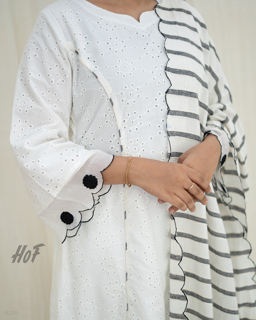 MyHof White Suit Set With Black Stripped Dupatta In Cotton Hakoba