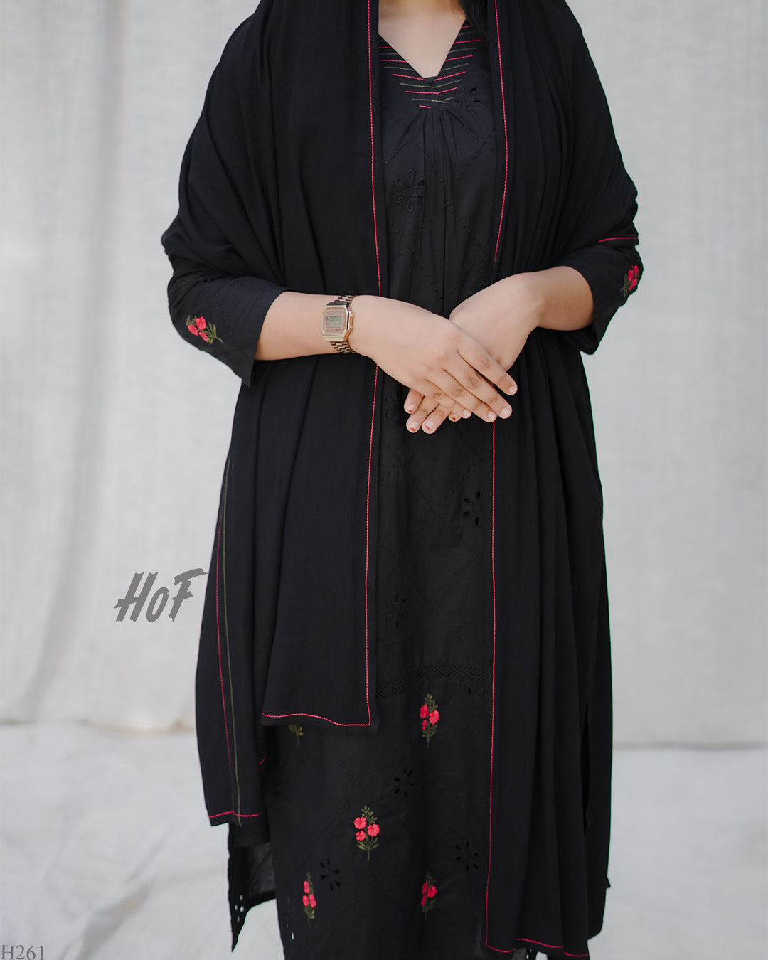 MyHof Black Suit Set Floral Embroidery In Cotton Hakoba