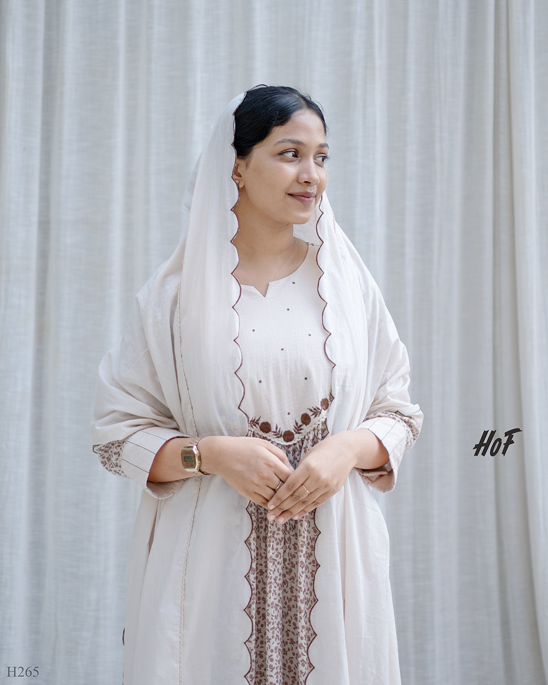 MyHof Ivory Suit Set With Floral Print And Embroidery In Cotton